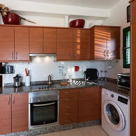 Eguzki Lore Playa Blanca (Lanzarote)